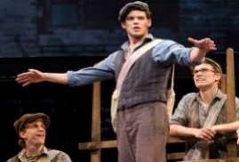 Disneys Newsies: Broadway Musical 2016